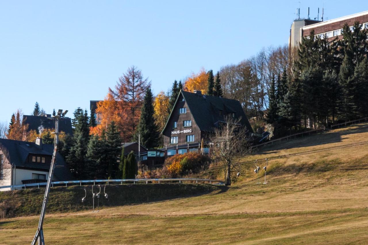 Haus Am Berg - Pension Direkt Am Skihang Oberwiesenthal Eksteriør bilde