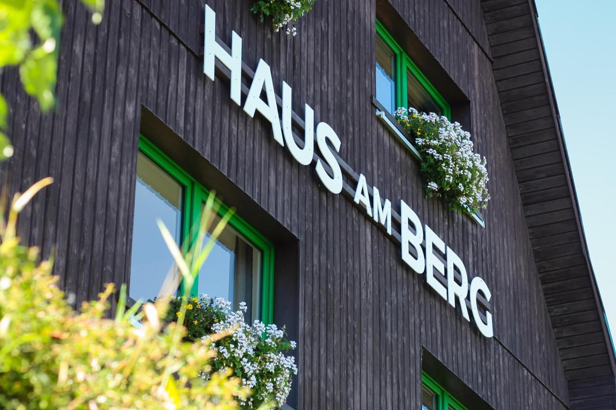 Haus Am Berg - Pension Direkt Am Skihang Oberwiesenthal Eksteriør bilde